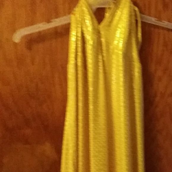 Dress - Picture 1 of 2